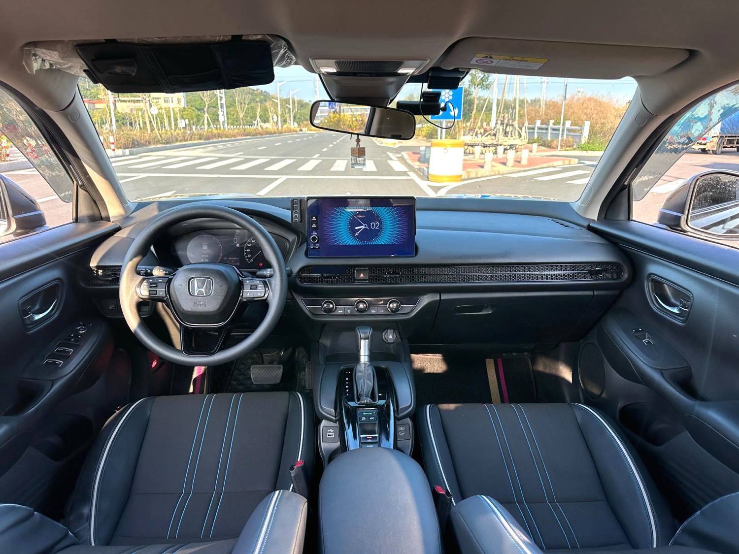 2023 Toyota HR-V - Main View