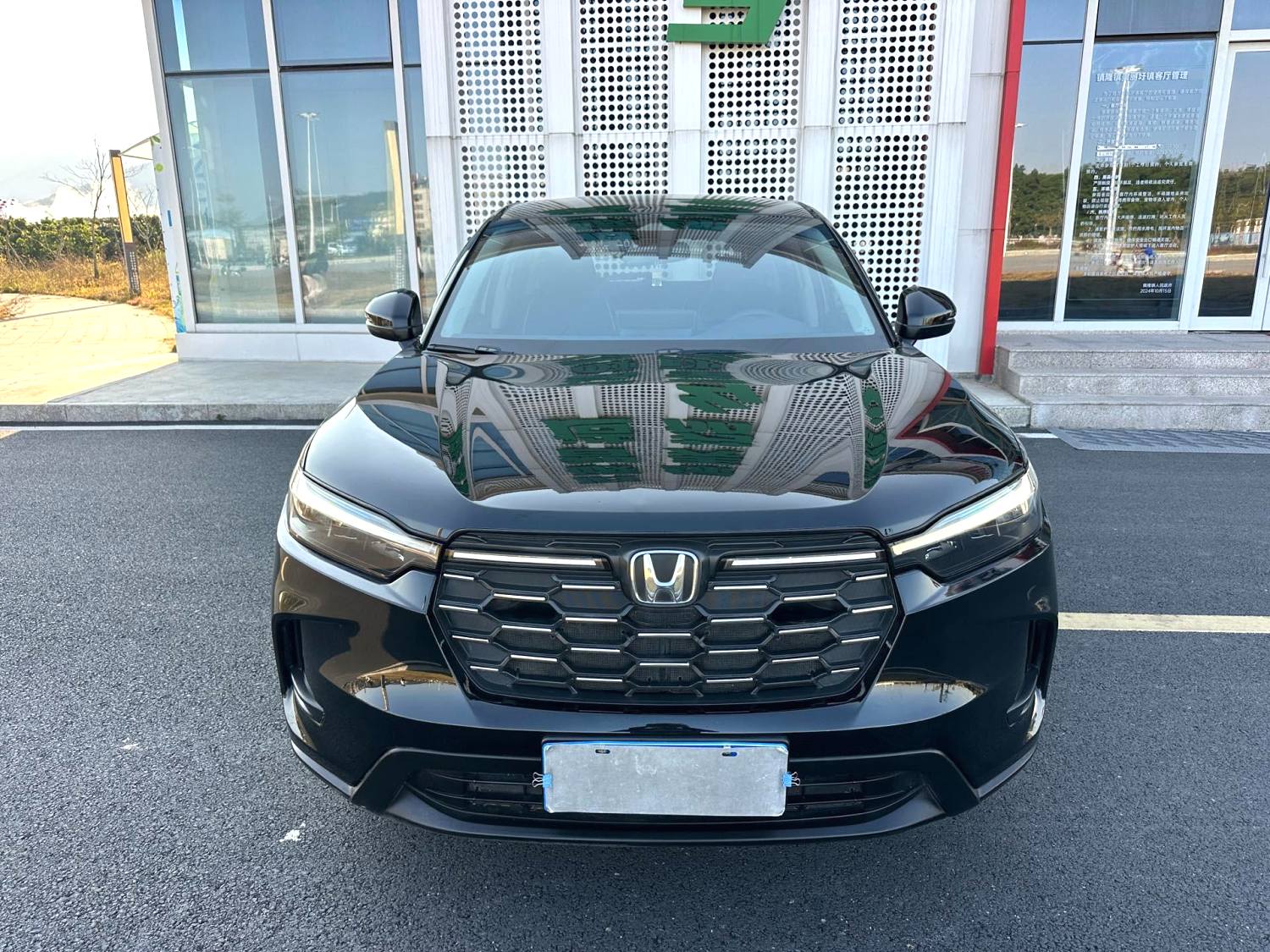 2023 Toyota HR-V - Main View