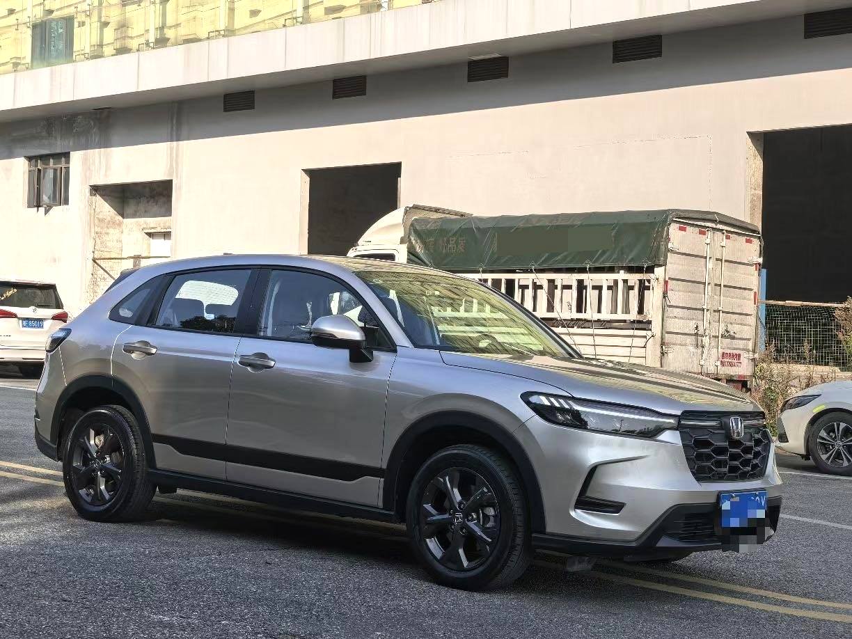 2023 Toyota HR-V - Main View