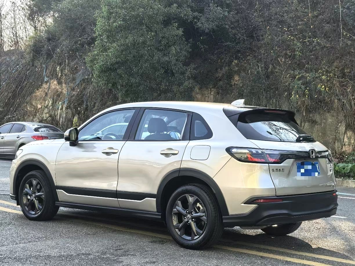 2023 Toyota HR-V - Main View