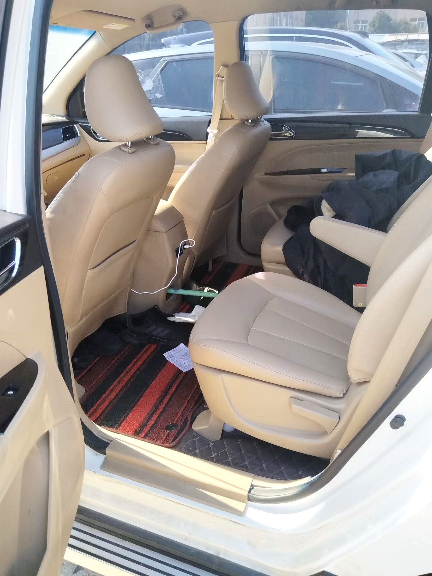 2016 Baojun 730 - Main View
