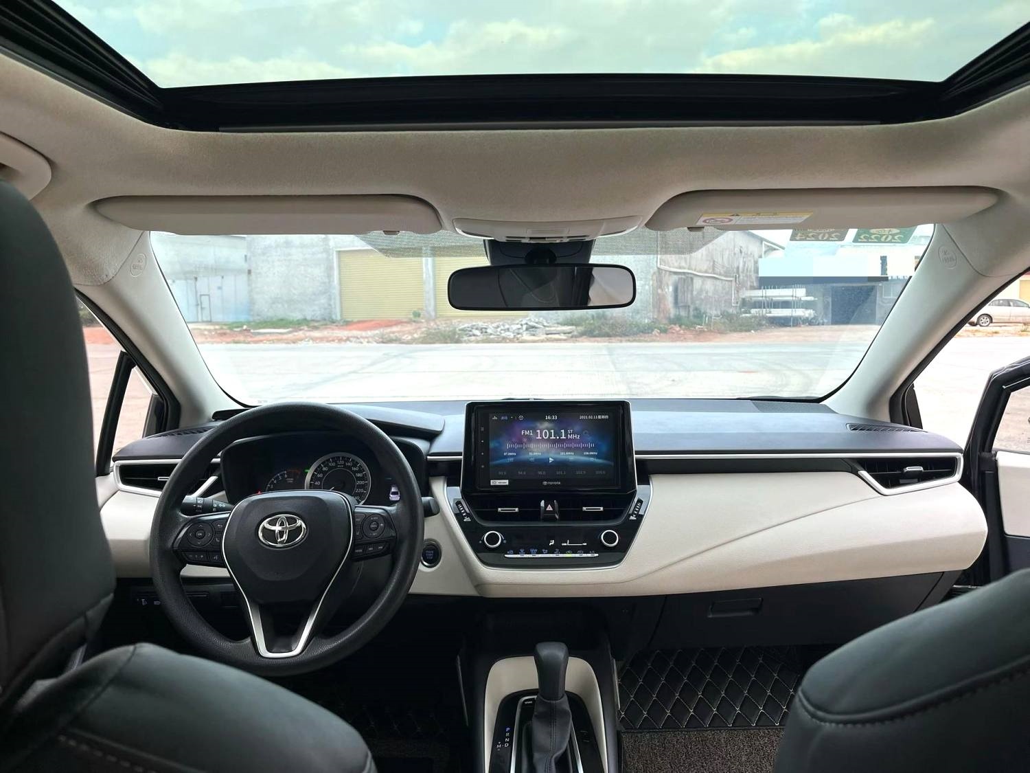 2019 Toyota Corolla - Main View