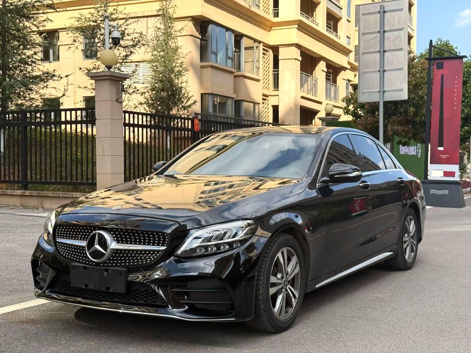 2020 Benz C 200L - Main View
