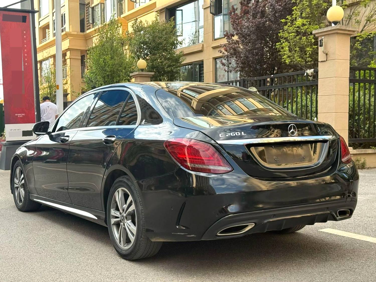 2020 Benz C 200L - Main View