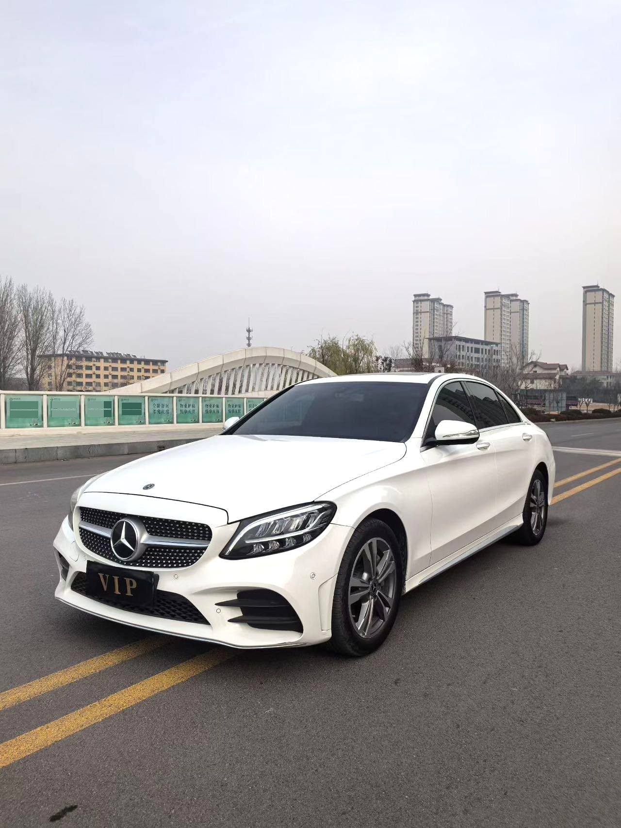 2020 Benz C 200L - Main View