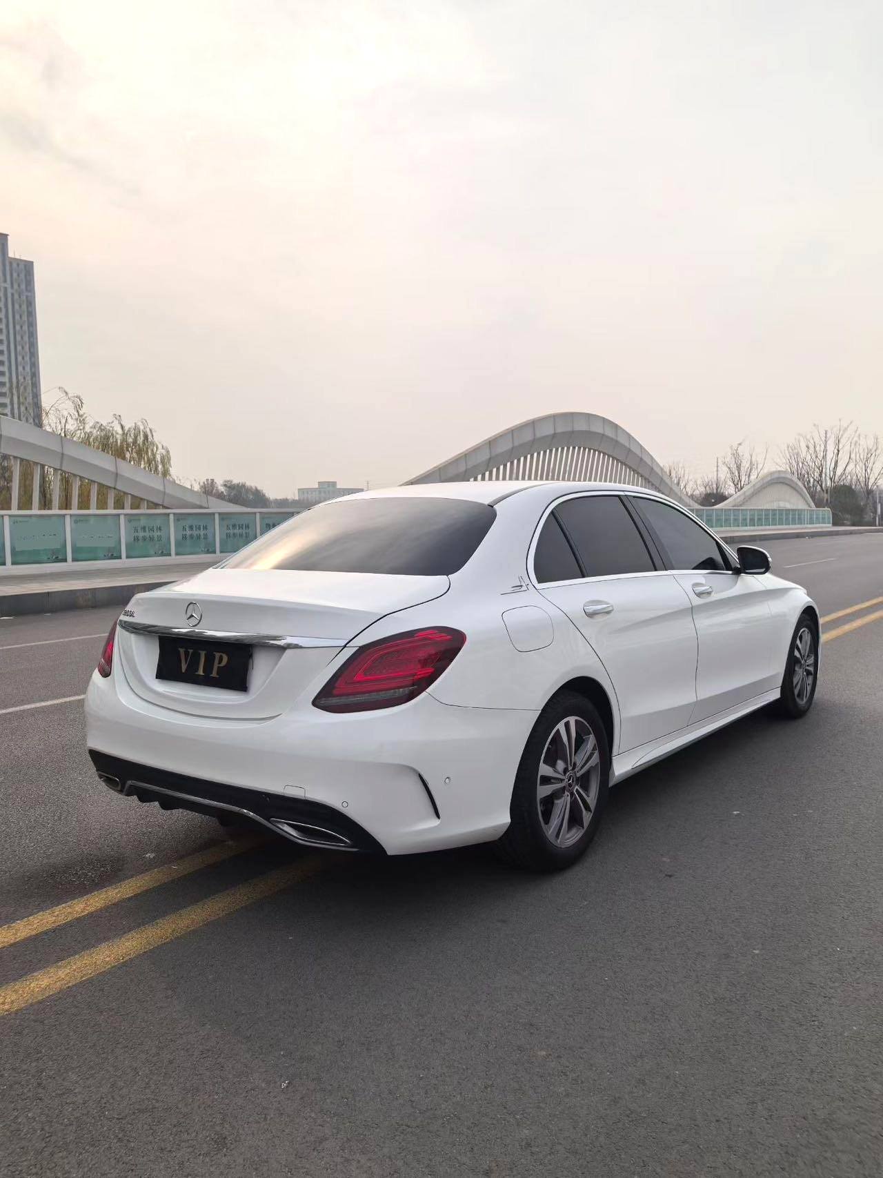 2020 Benz C 200L - Main View