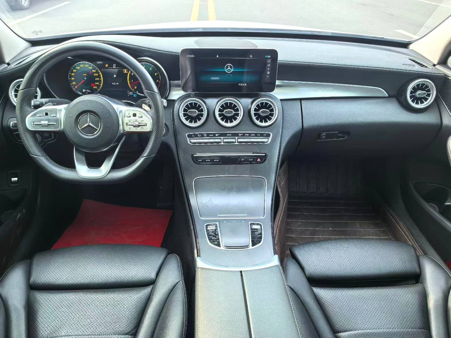 2020 Benz C 200L - Main View