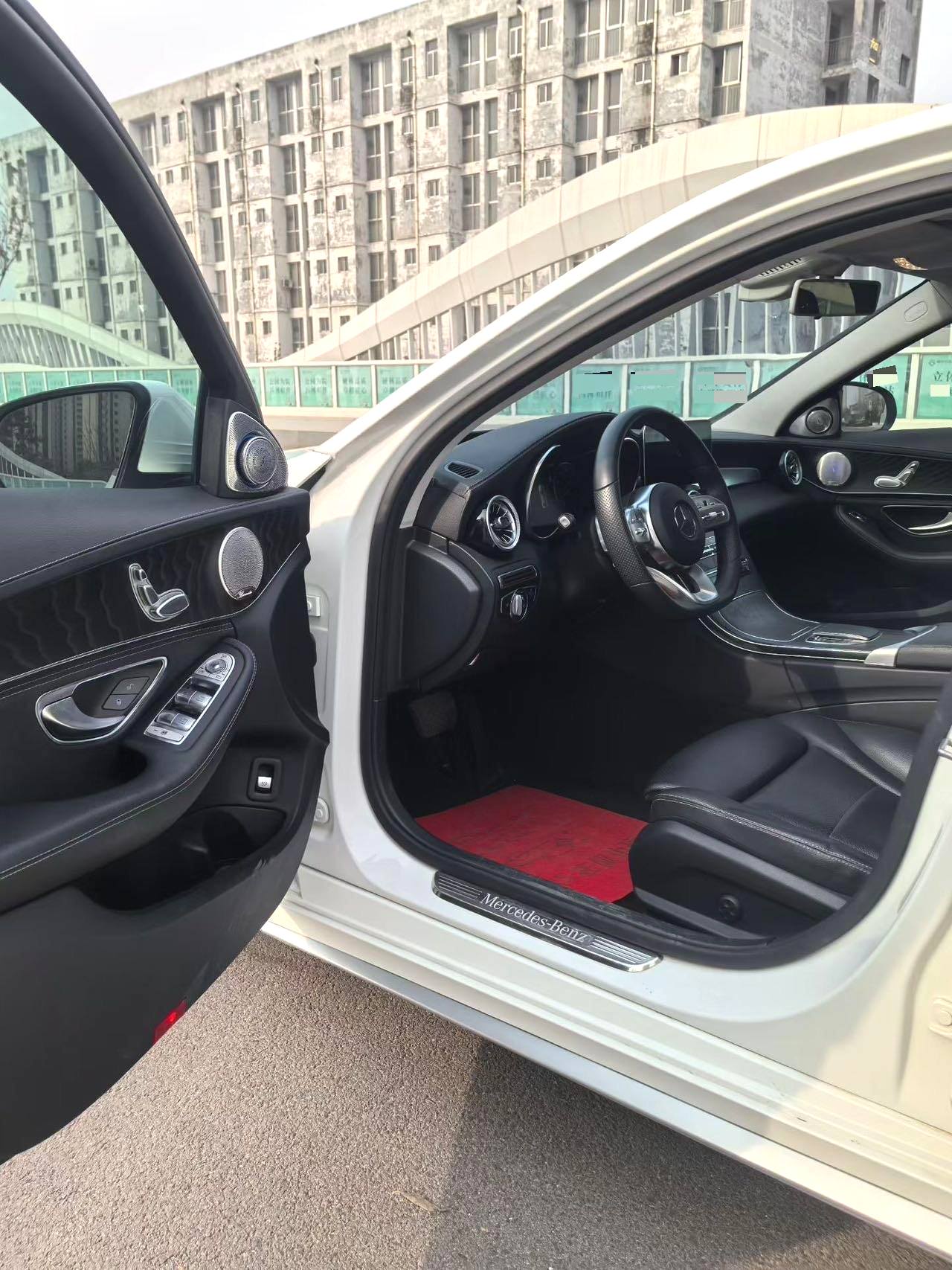 2020 Benz C 200L - Main View