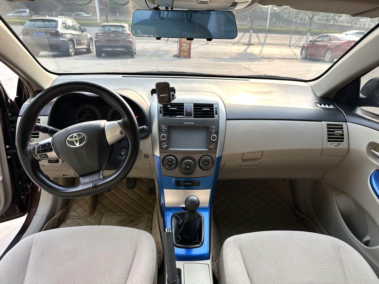 2014 Toyota Corolla - Main View