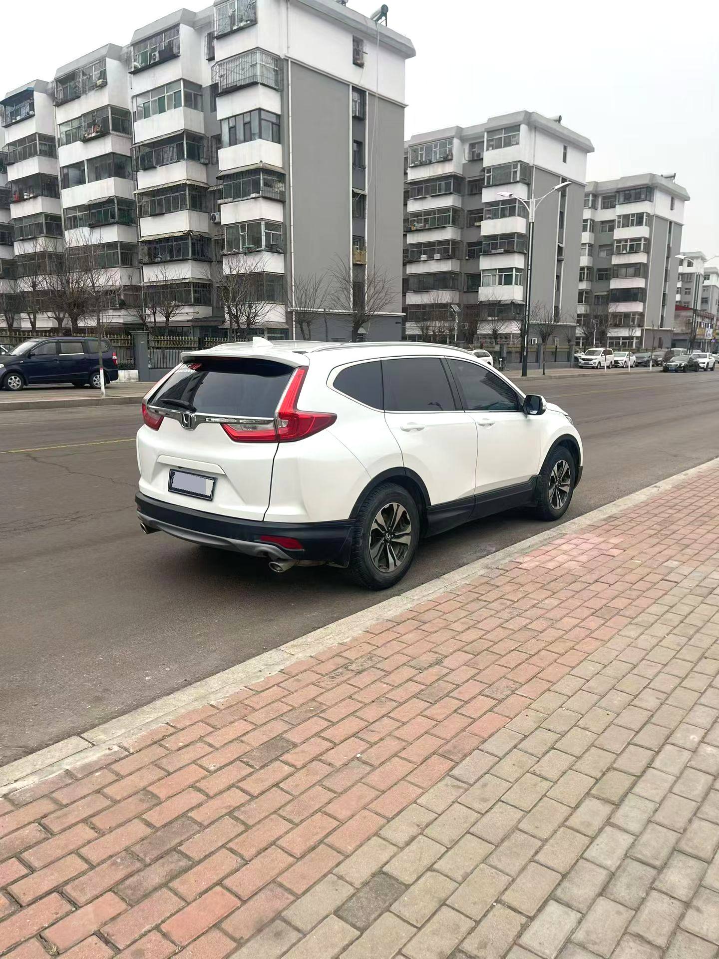 2017 Honda CR-V - Main View