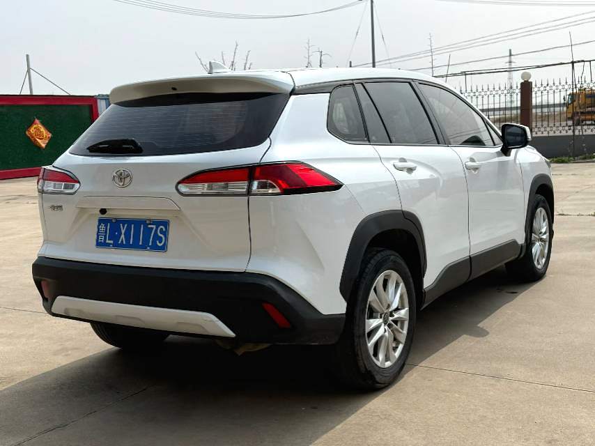 2022 TOYOTA Corolla Cross - Main View