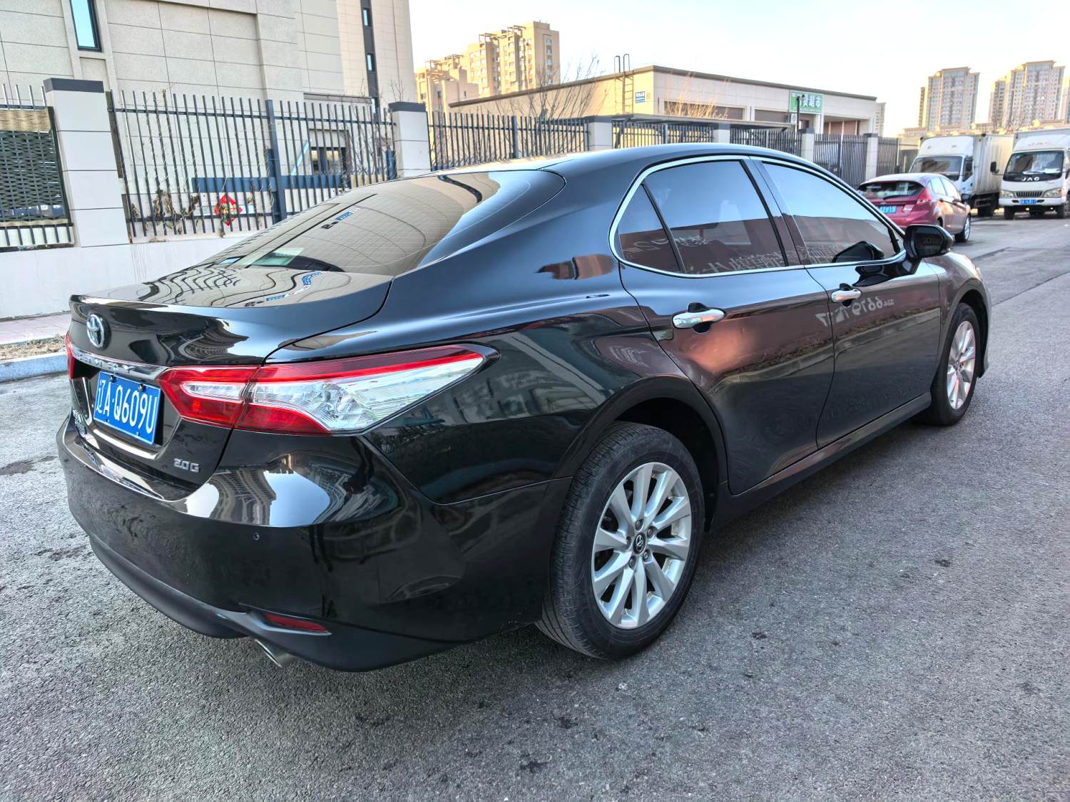 2018 TOYOTA Camry - Main View