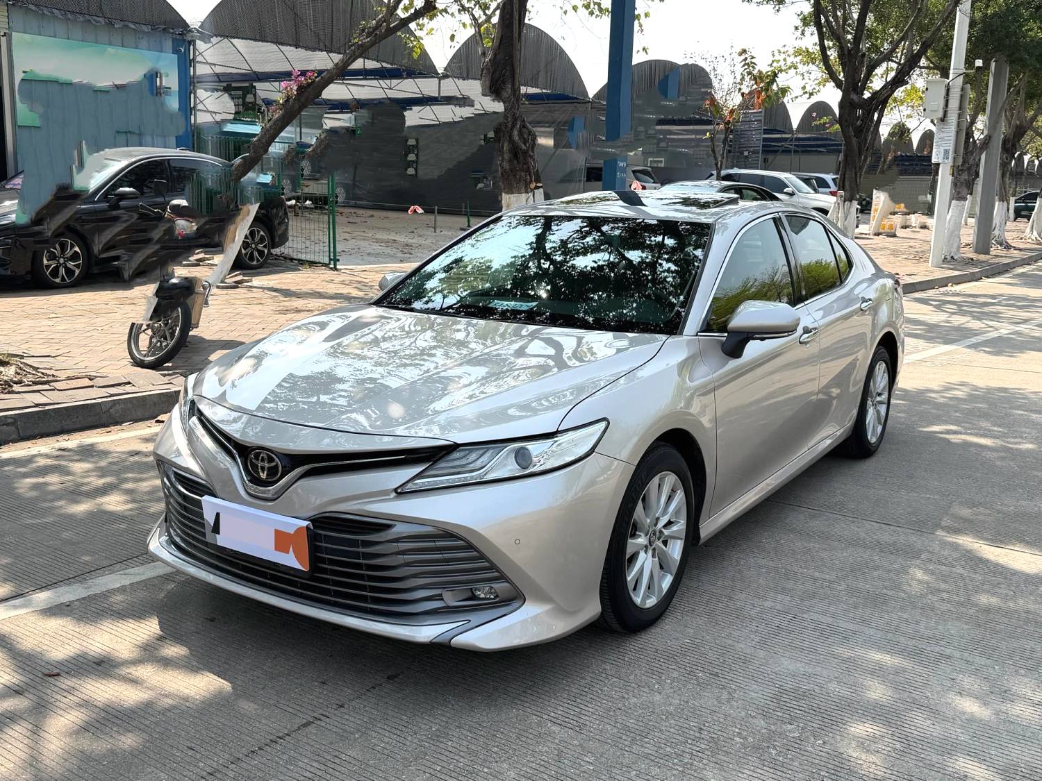 2018 TOYOTA Camry - Main View