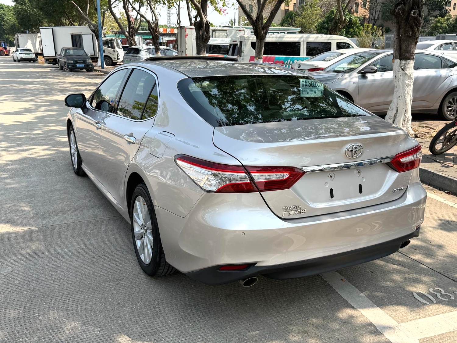 2018 TOYOTA Camry - Main View