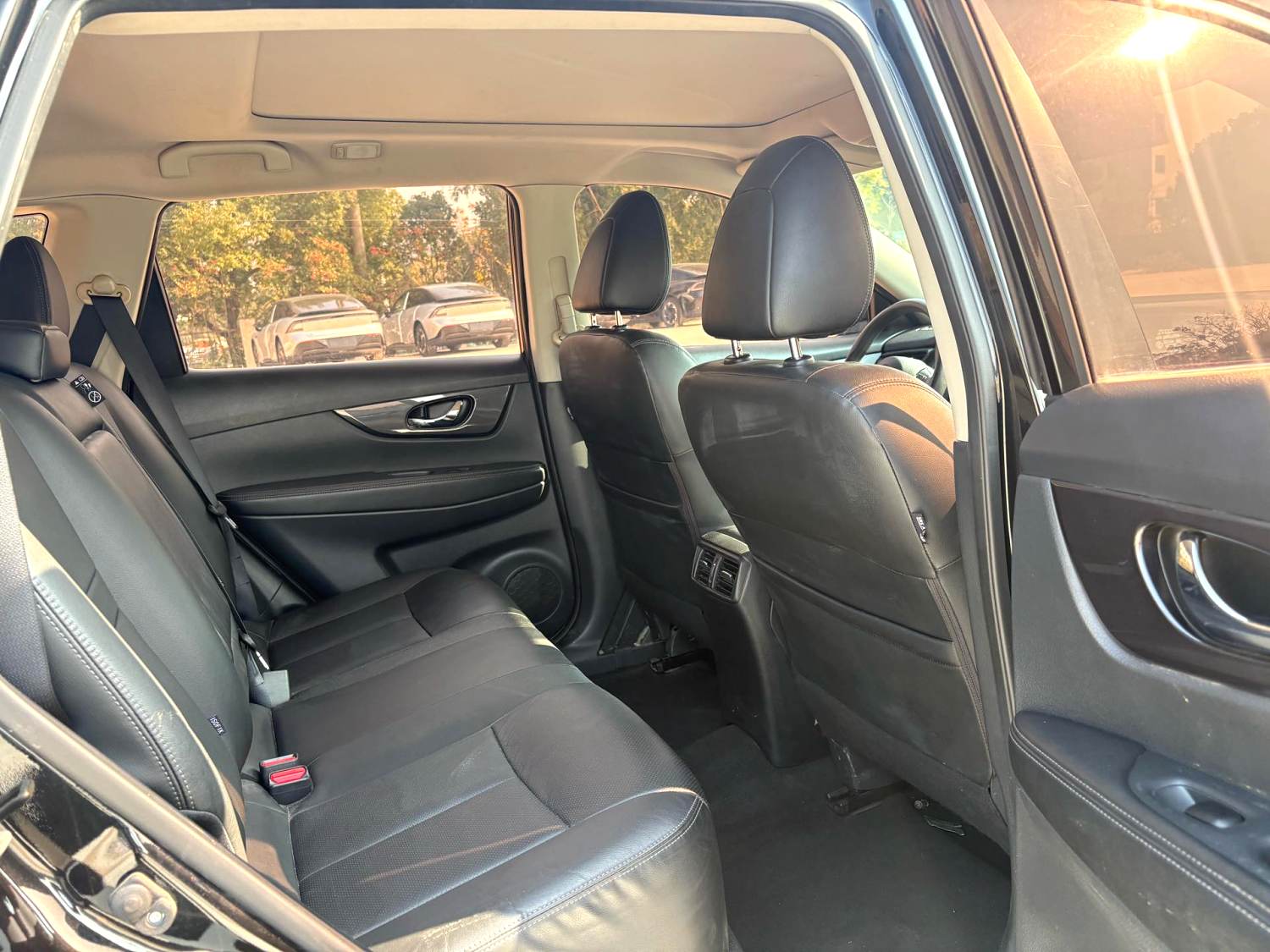 2018 Nissan X-TRAIL - Main View