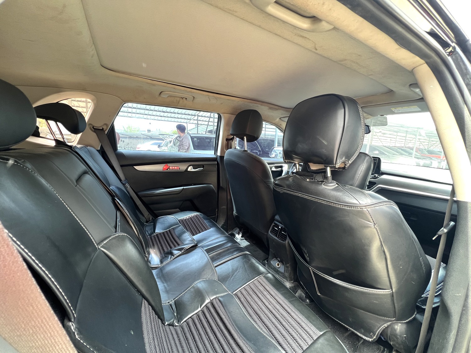 2020 Kia Sportage - Main View