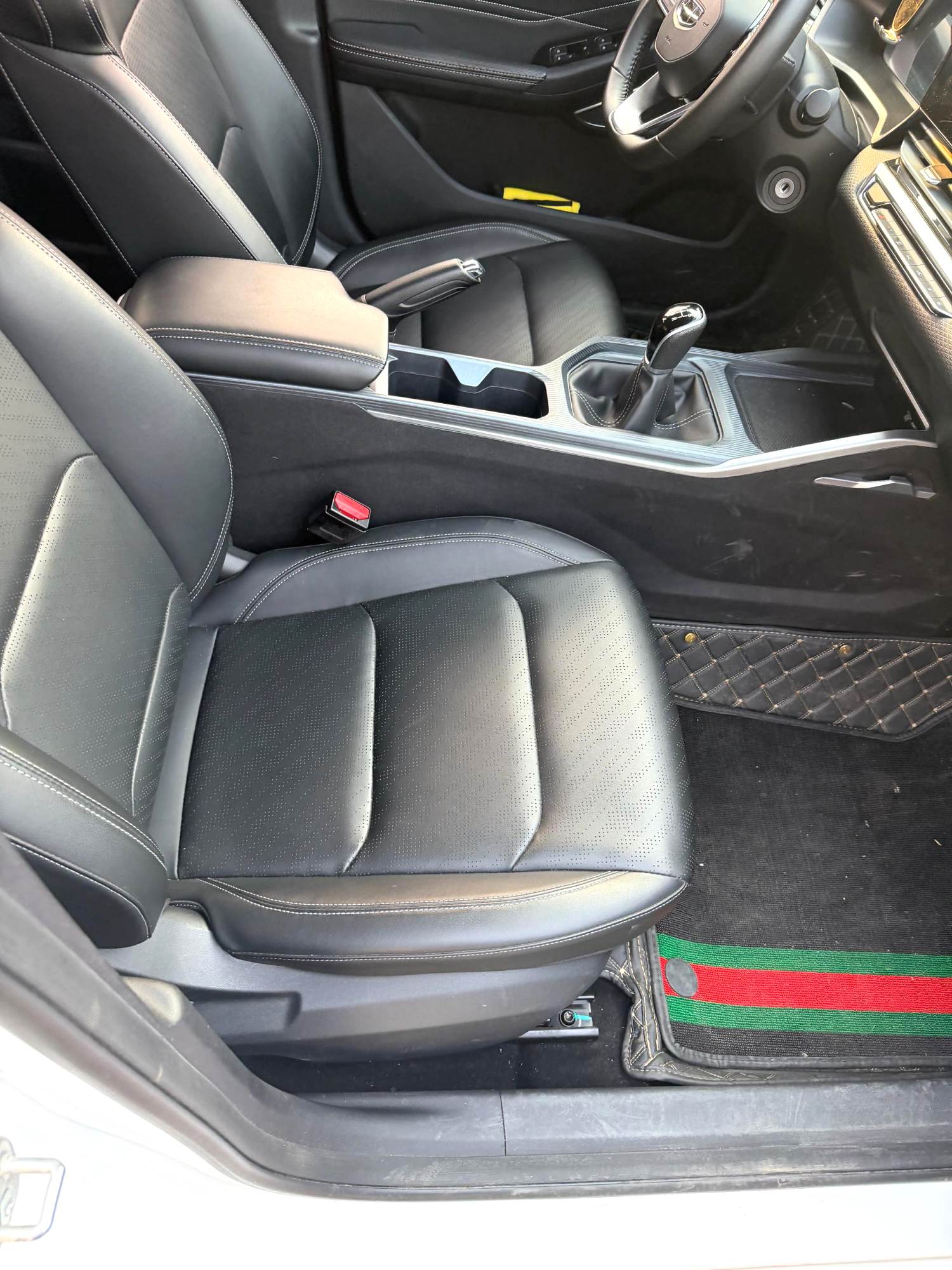 2022 Geely Emgrand - Main View