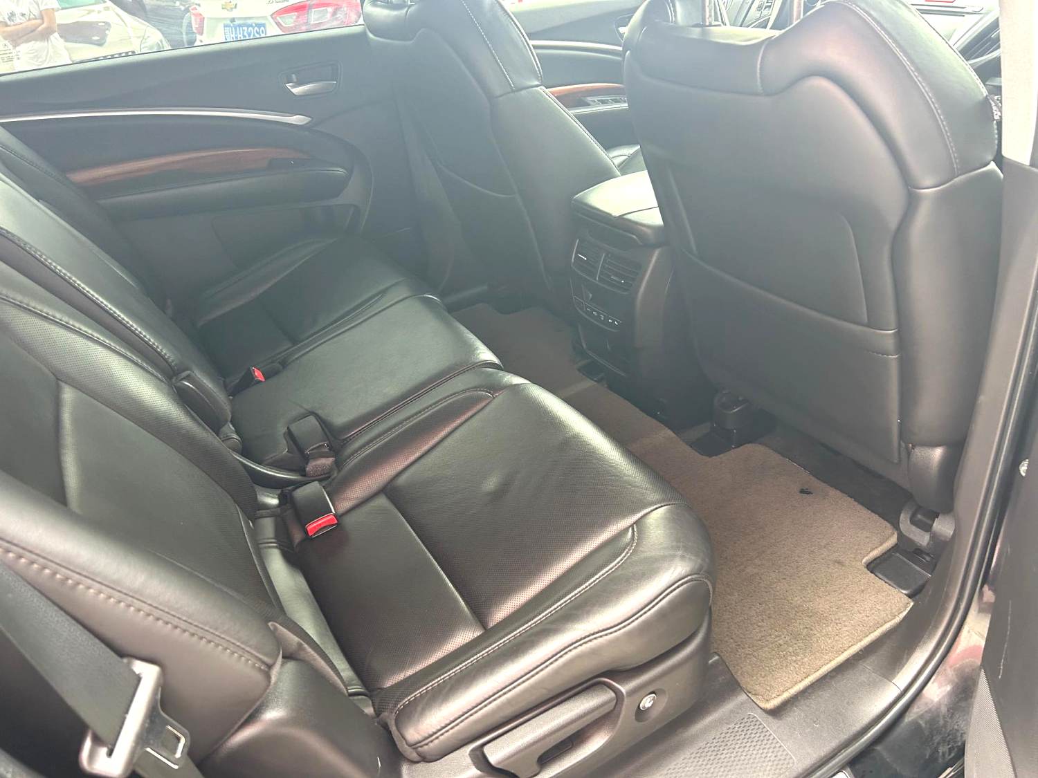 2016 Acura MDX - Main View