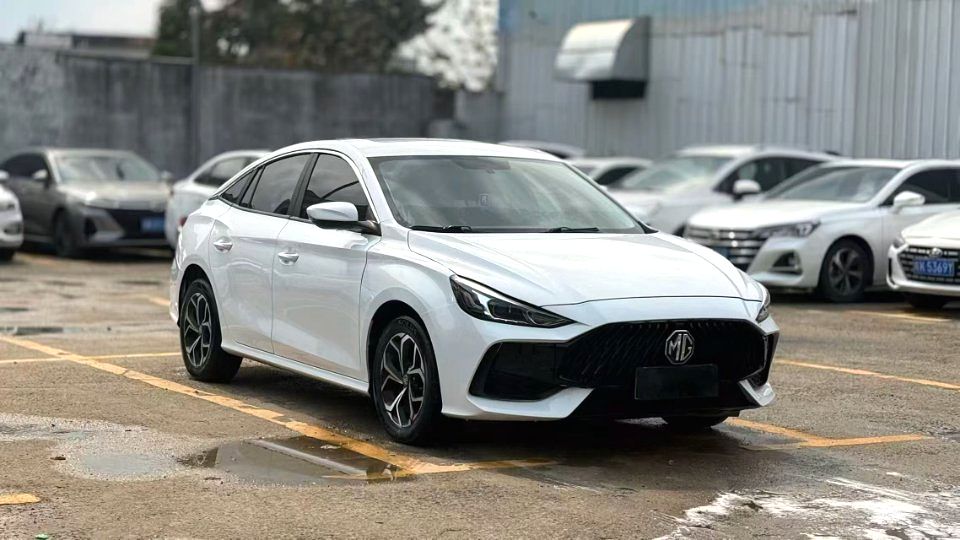 2023 MG MG5 - Main View