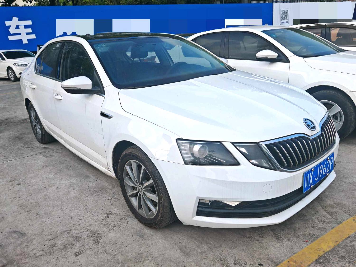 2018 Skoda Octavia - Main View