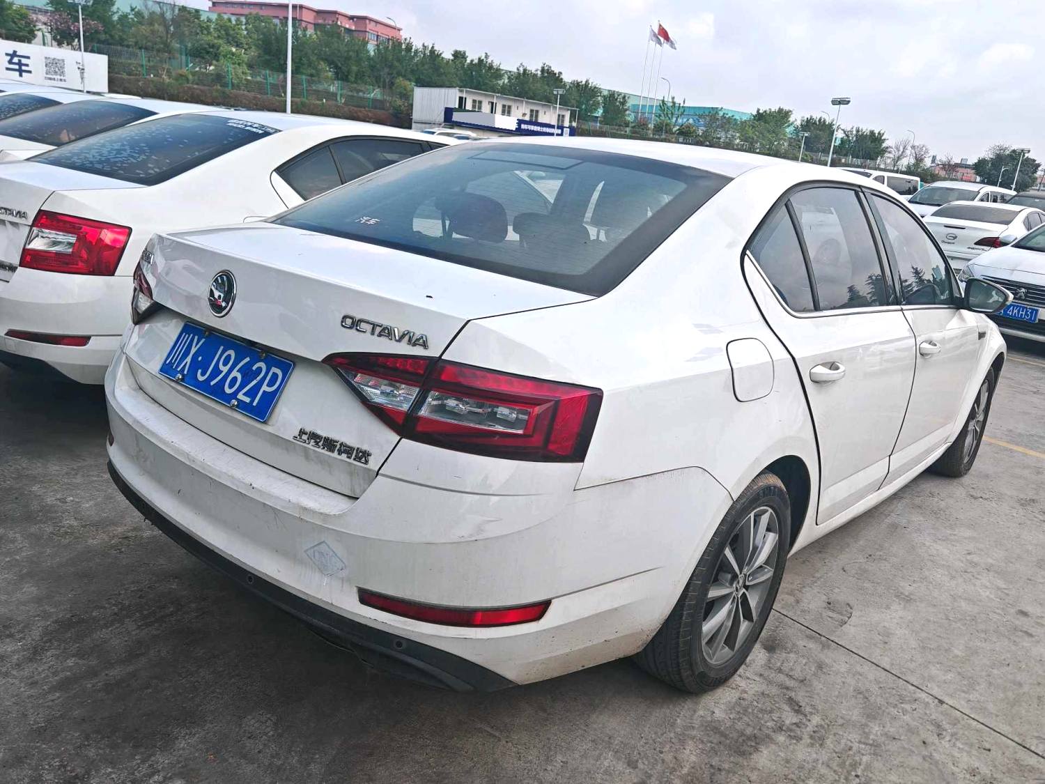 2018 Skoda Octavia - Main View