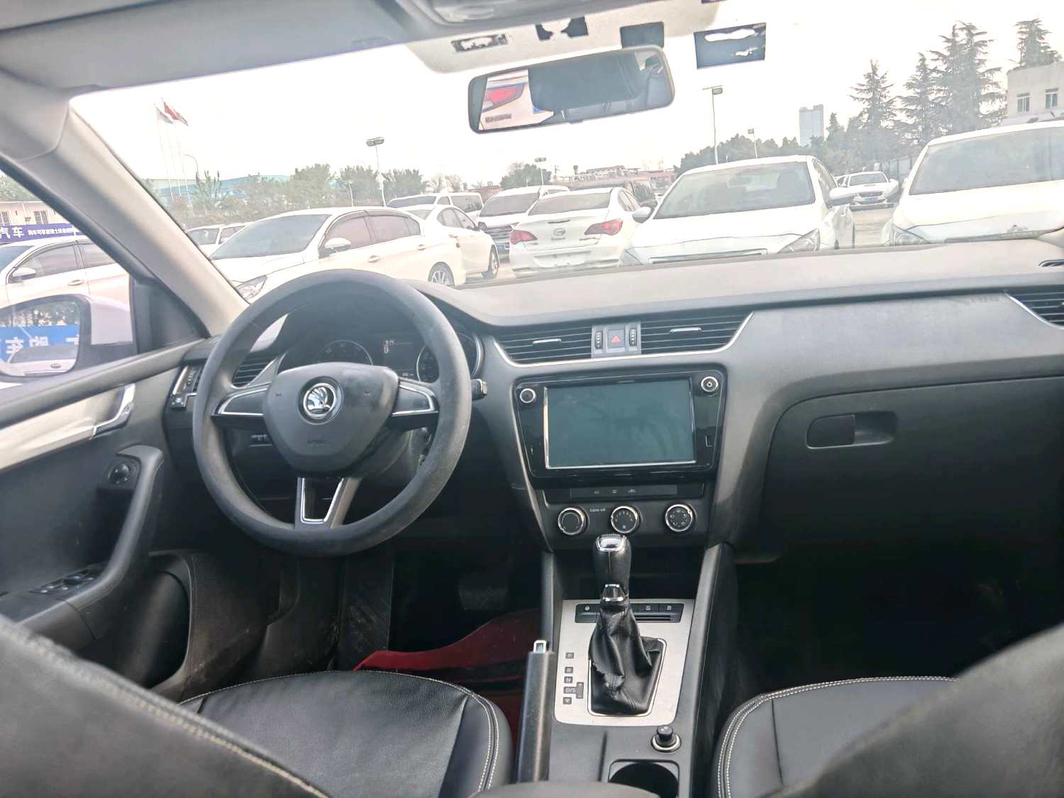 2018 Skoda Octavia - Main View