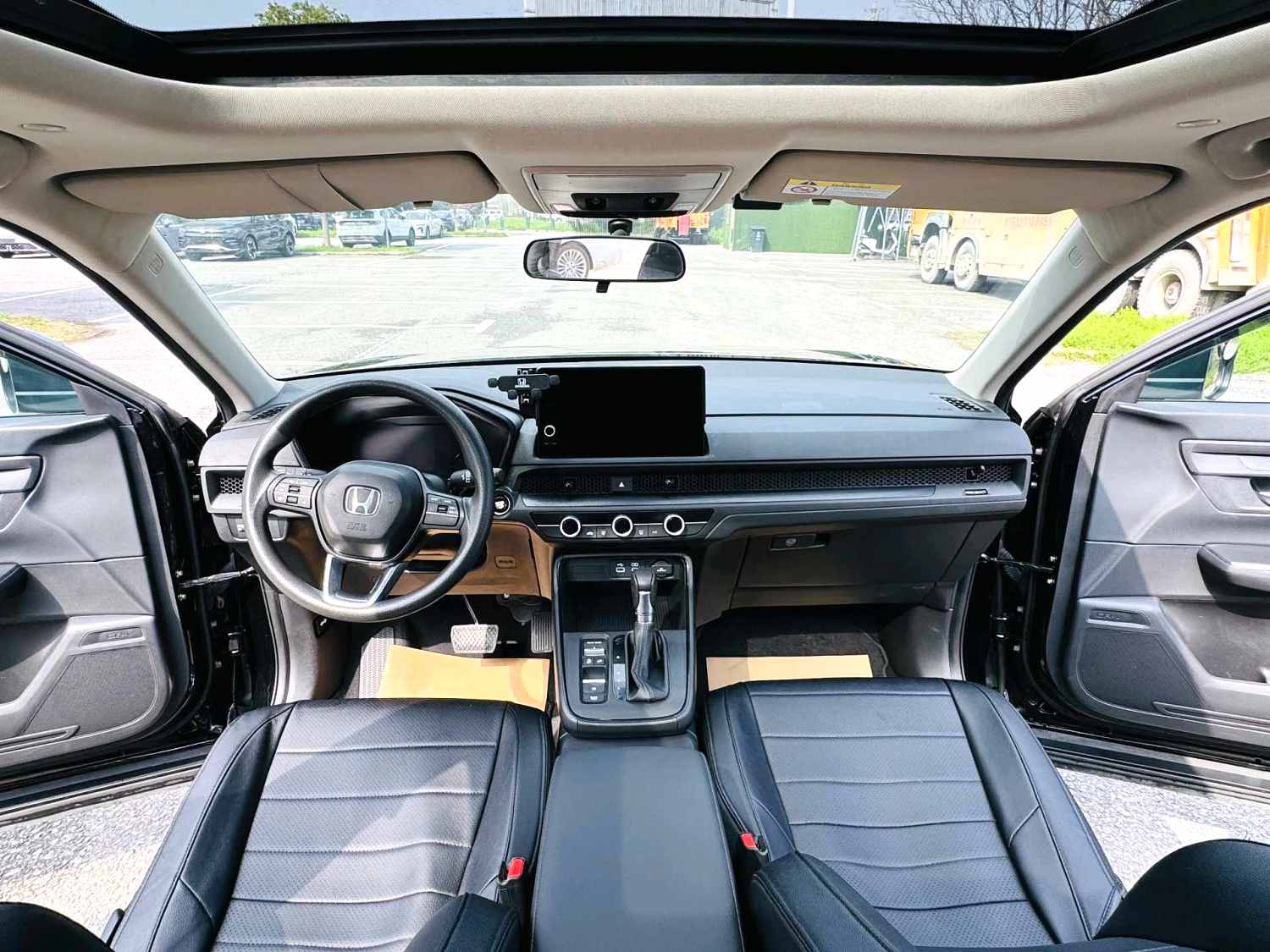 2023 Honda CR-V - Main View