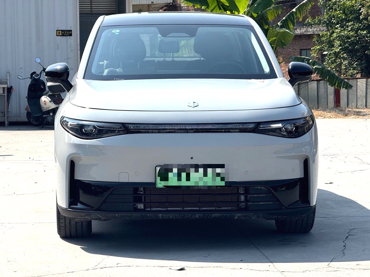 2025 Leapmotor C10 - Main View