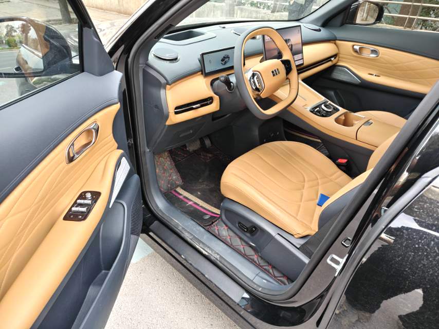 2024 Geely Galaxy Starship7 EM-i - Main View