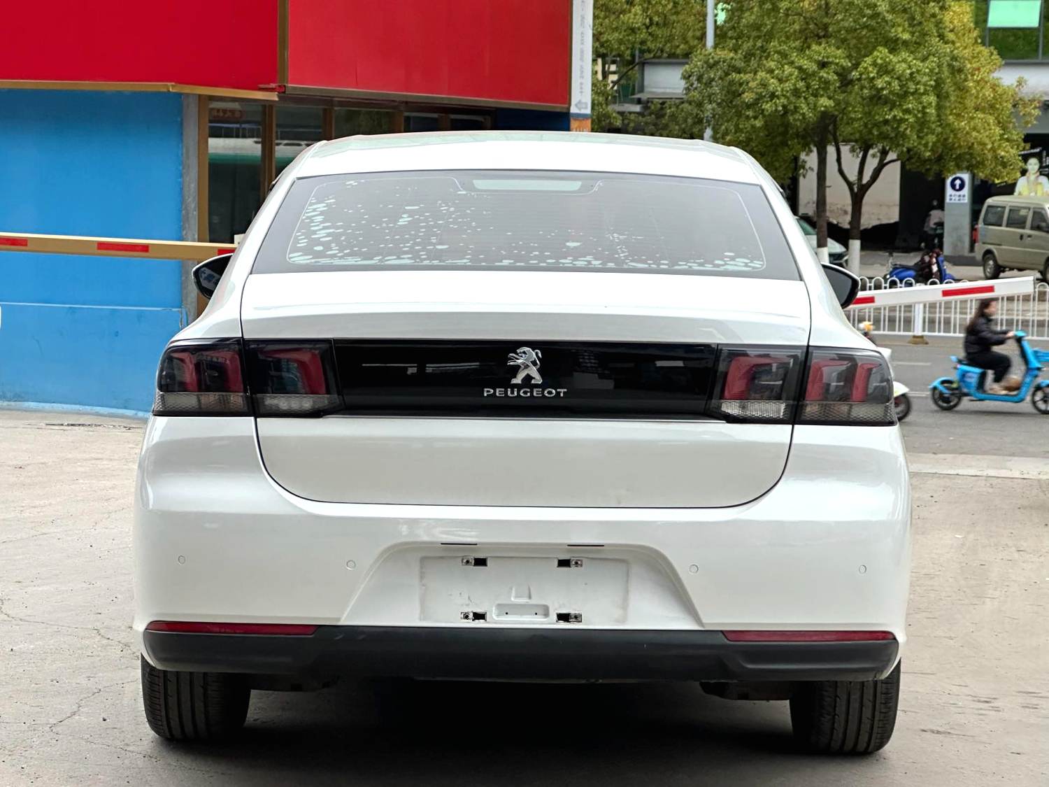 2018 Peugeot 308 - Main View