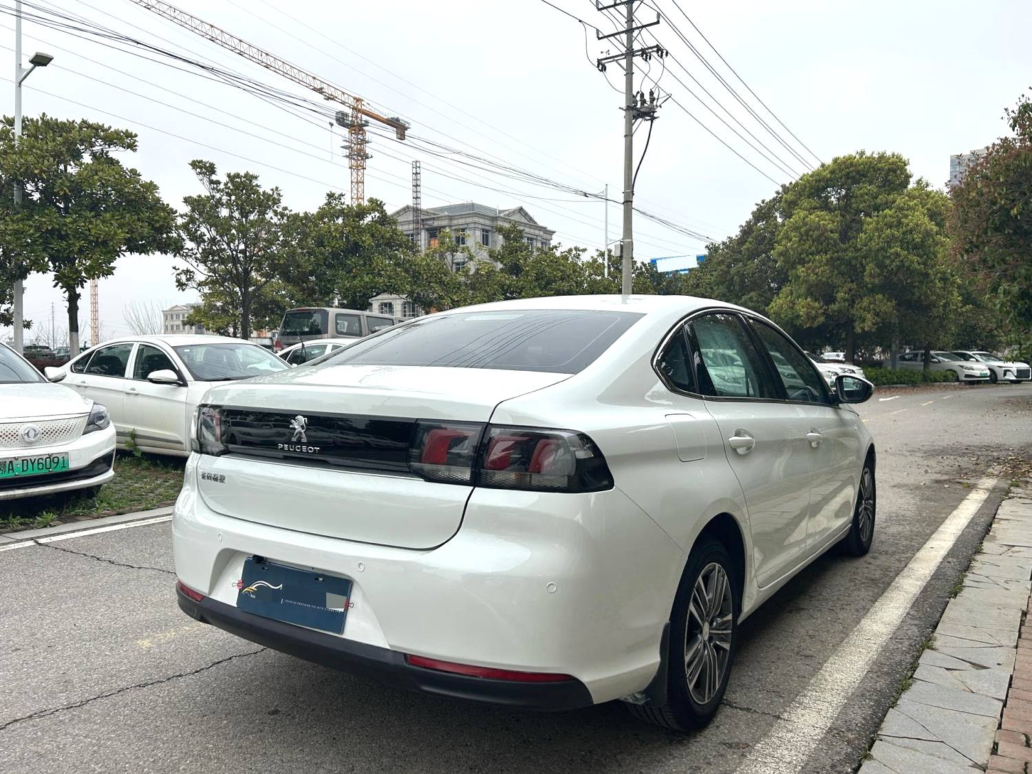 2018 Peugeot 308 - Main View