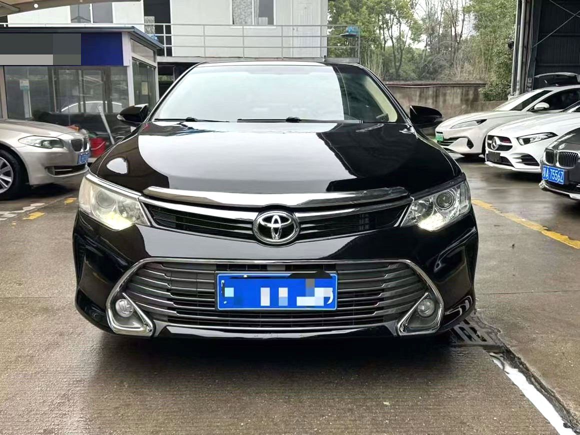 2019 Toyota Camry - Main View