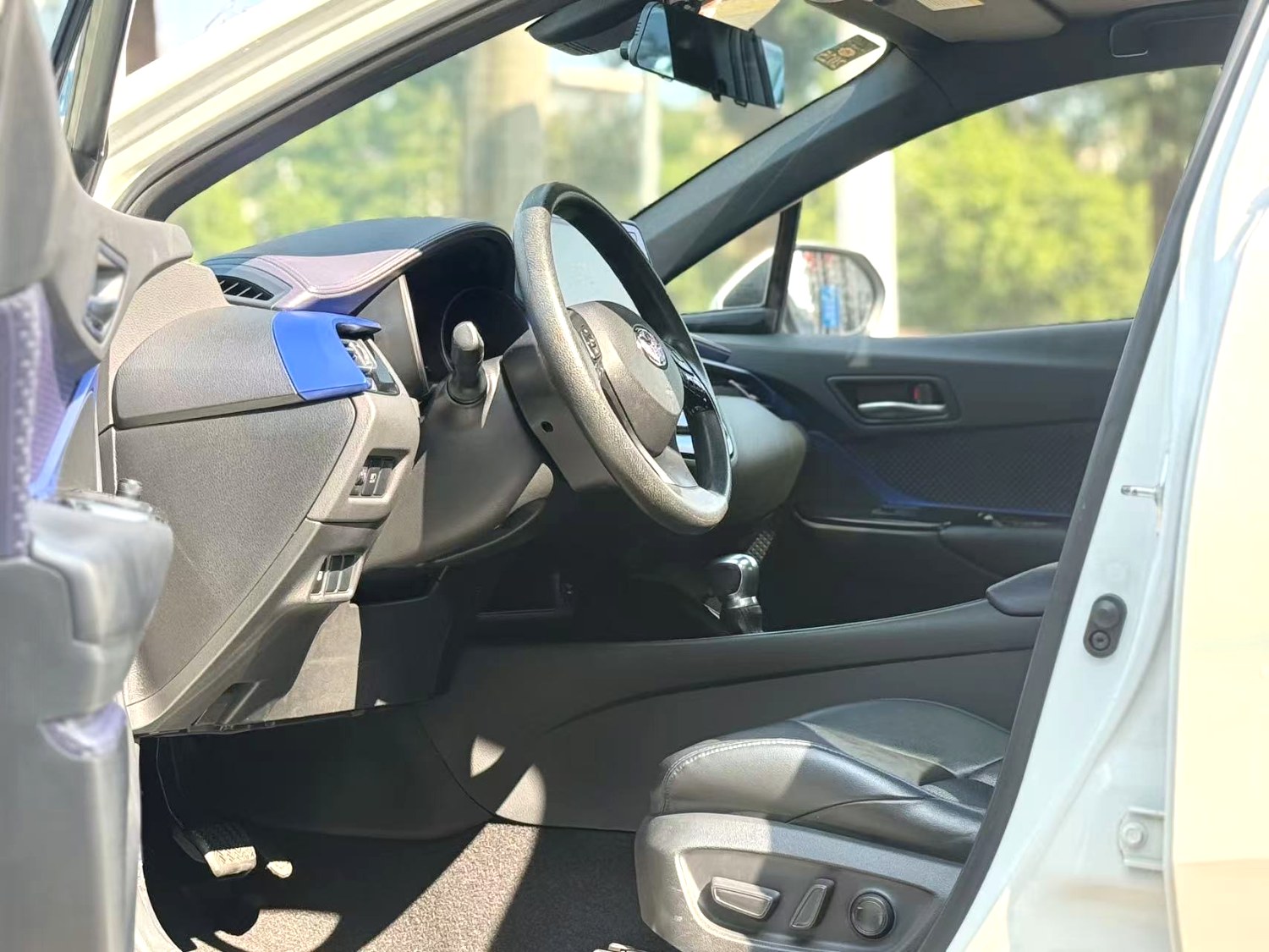 2020 Toyota C-HR - Main View