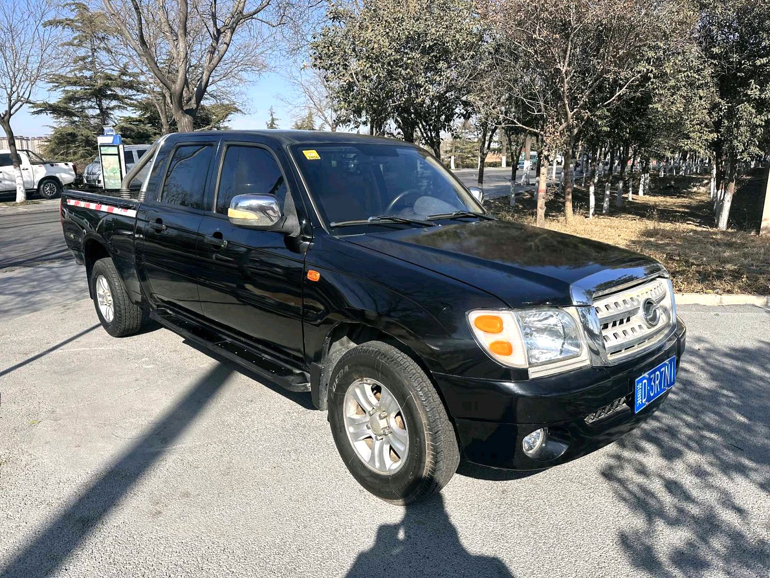 2017 Zhongxing Weihu - Main View