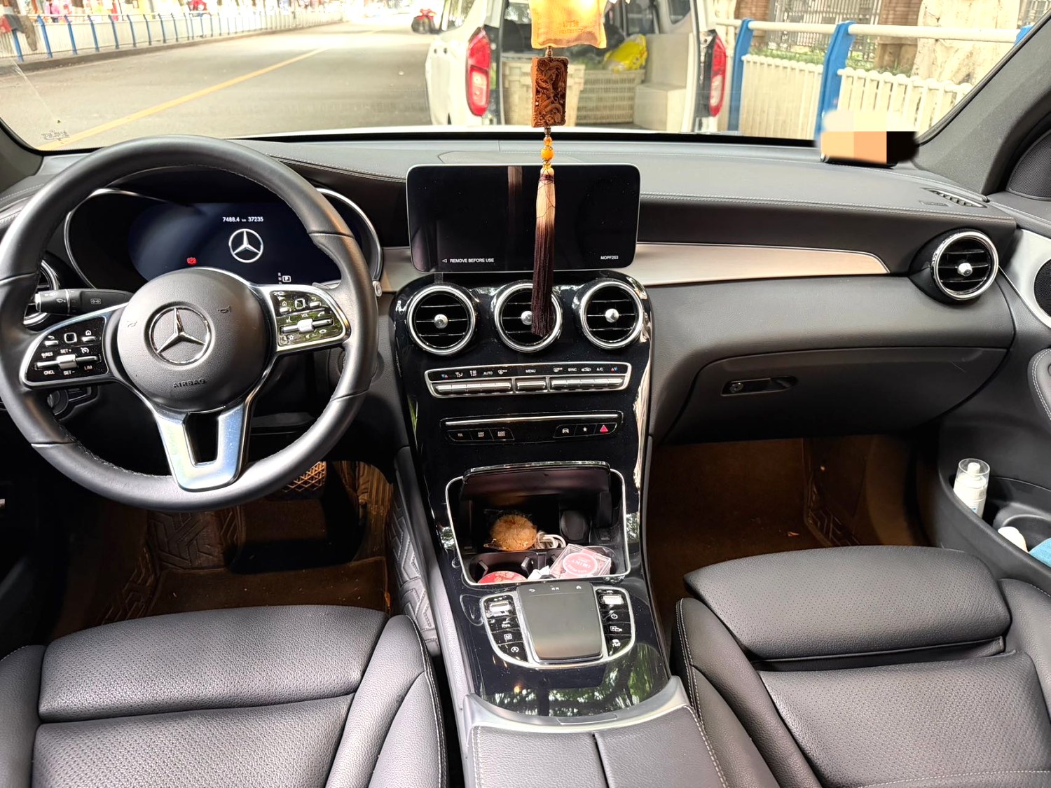 2023 Benz GLC 260L Coupe - Main View