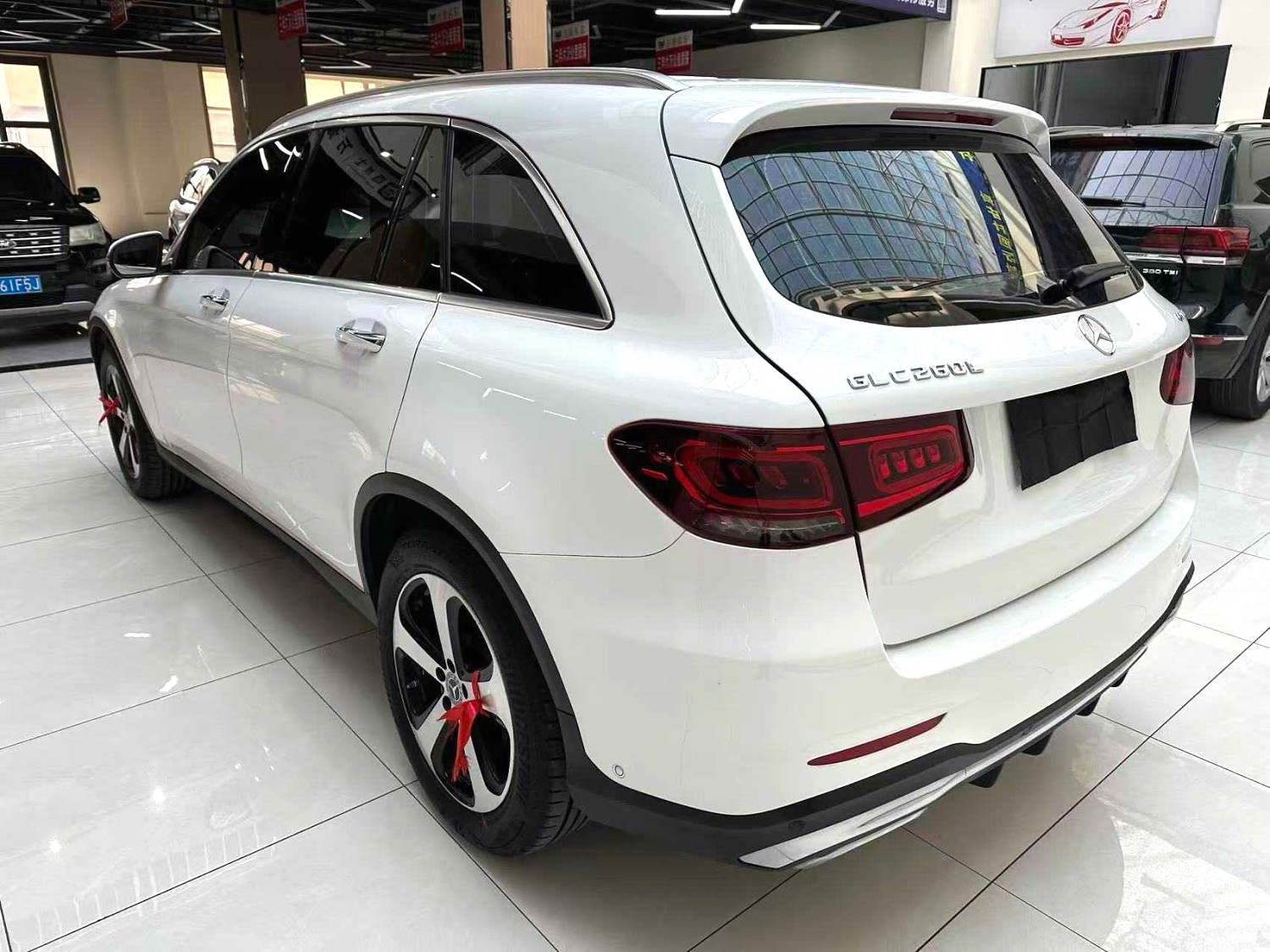 2022 Benz GLC 260L - Main View