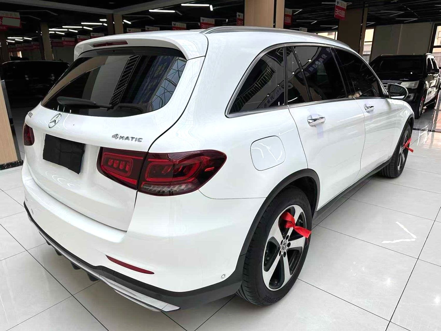2022 Benz GLC 260L - Main View
