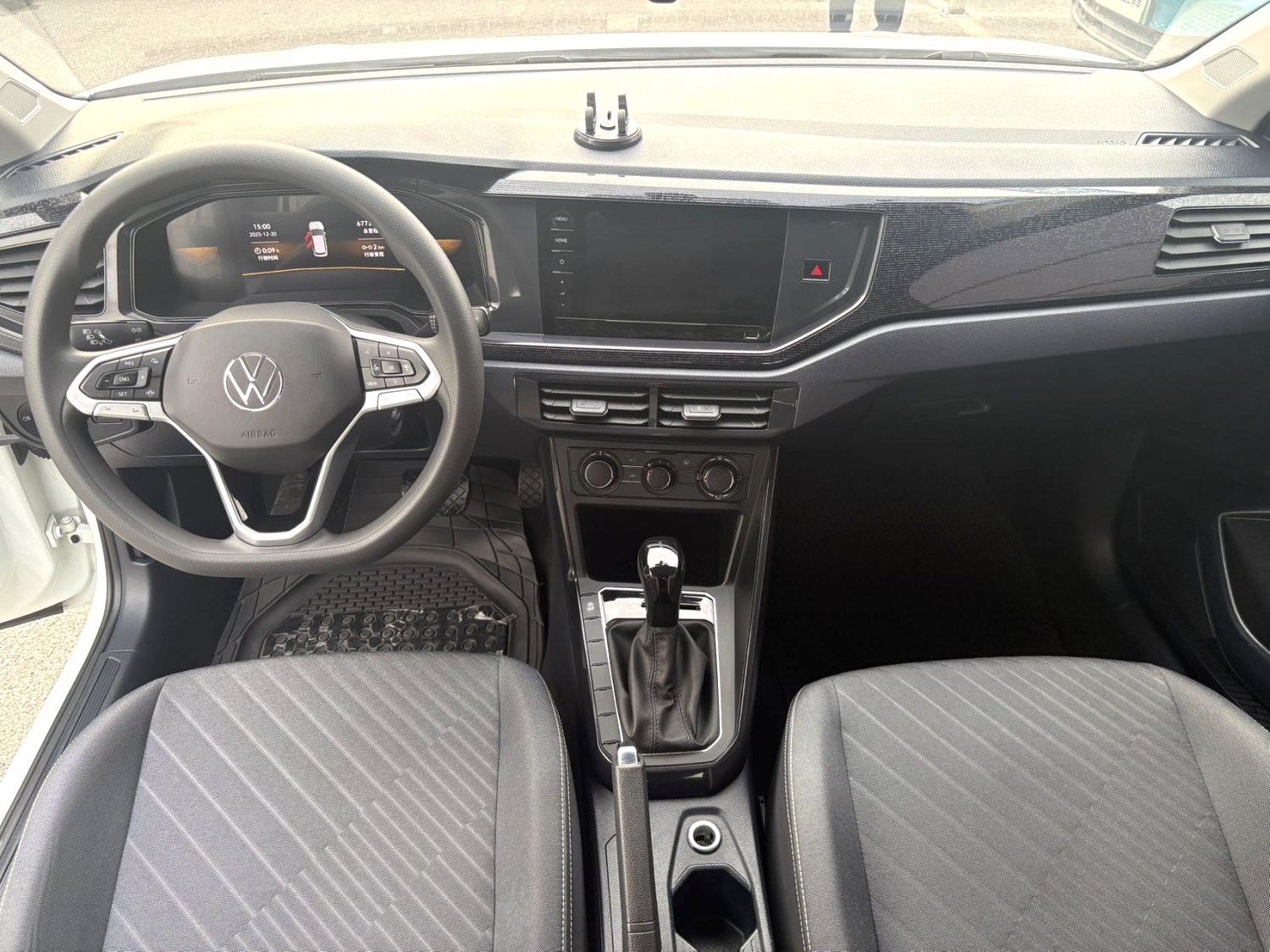 2023 VW Lavida XR - Main View
