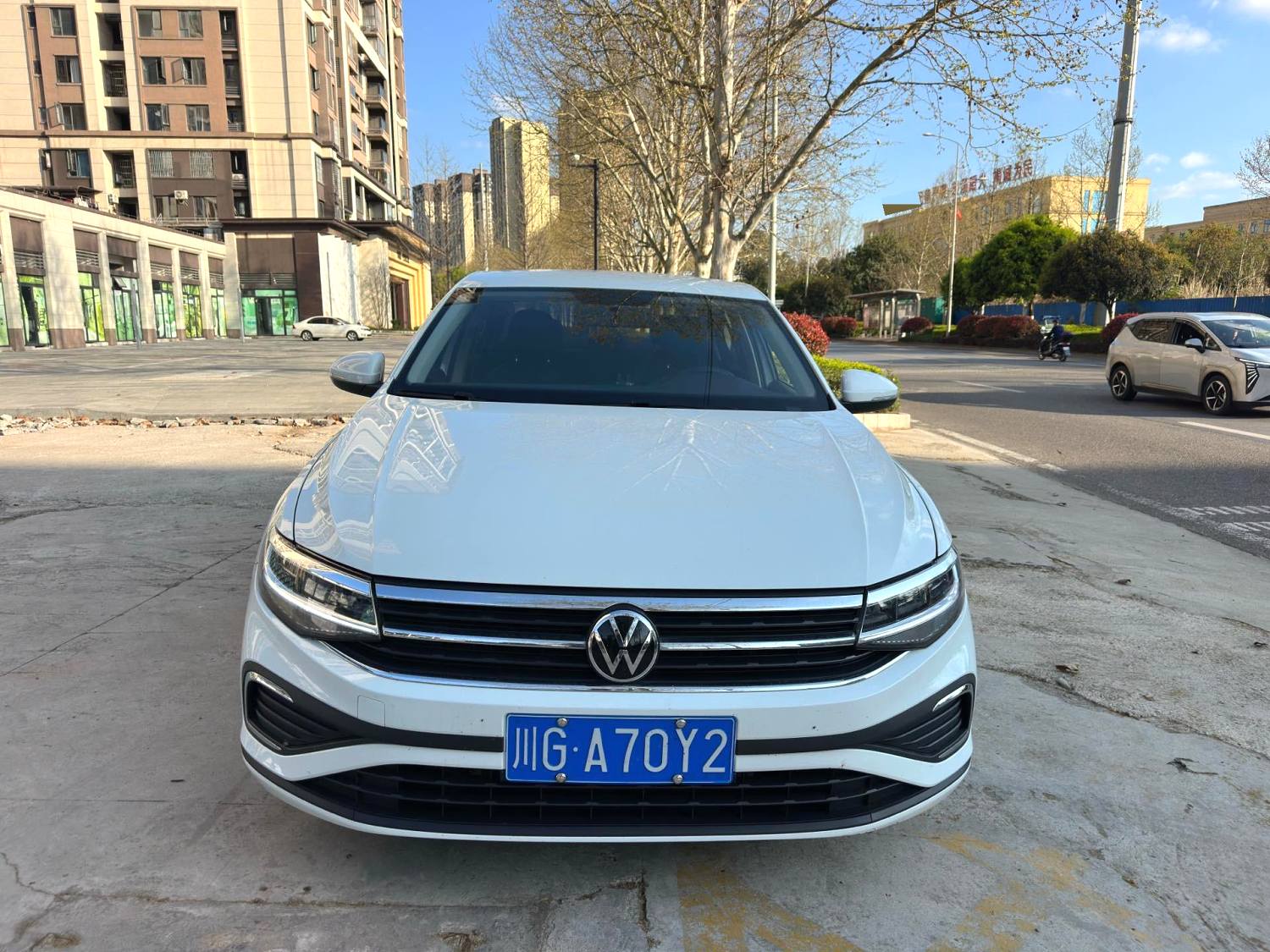 2024 VW Bora - Main View