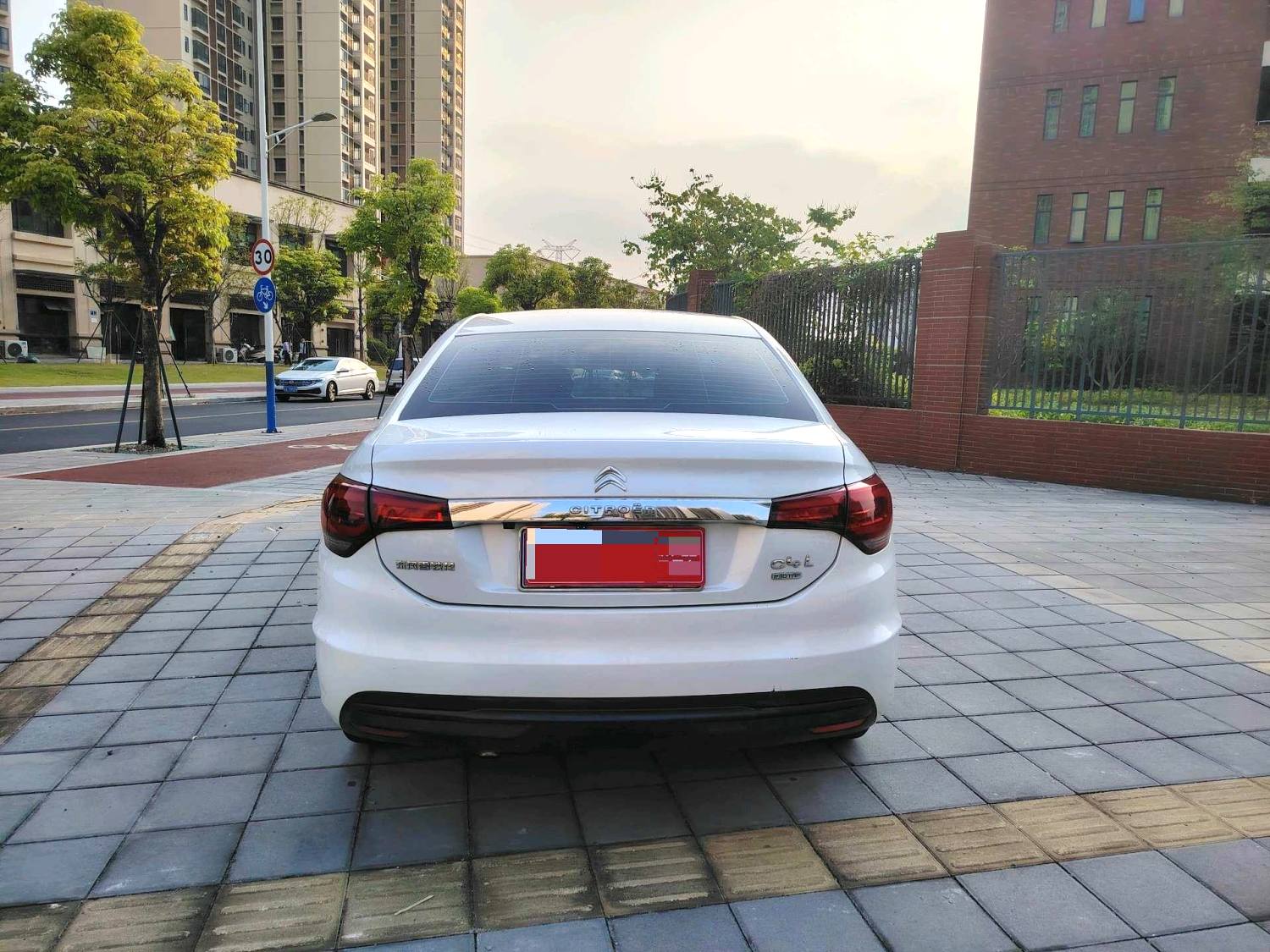 2019 Citroën C4L - Main View