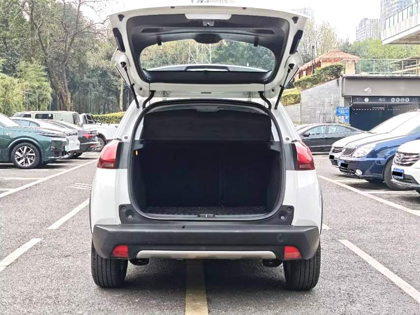 2018 Peugeot 2008 - Main View