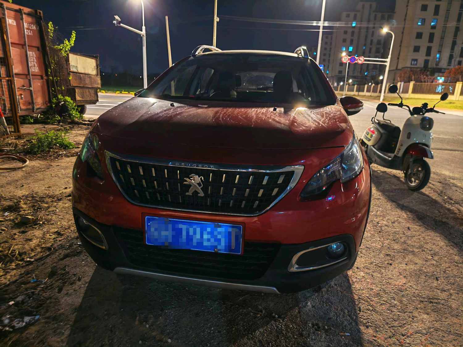 2018 Peugeot 2008 - Main View