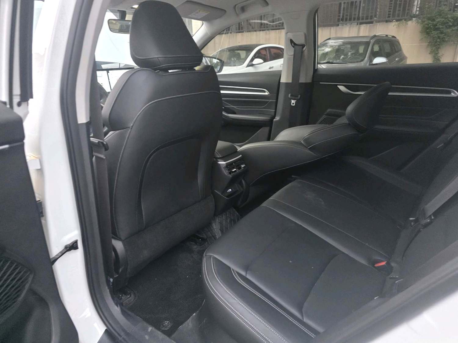 2025 Geely Emgrand - Main View
