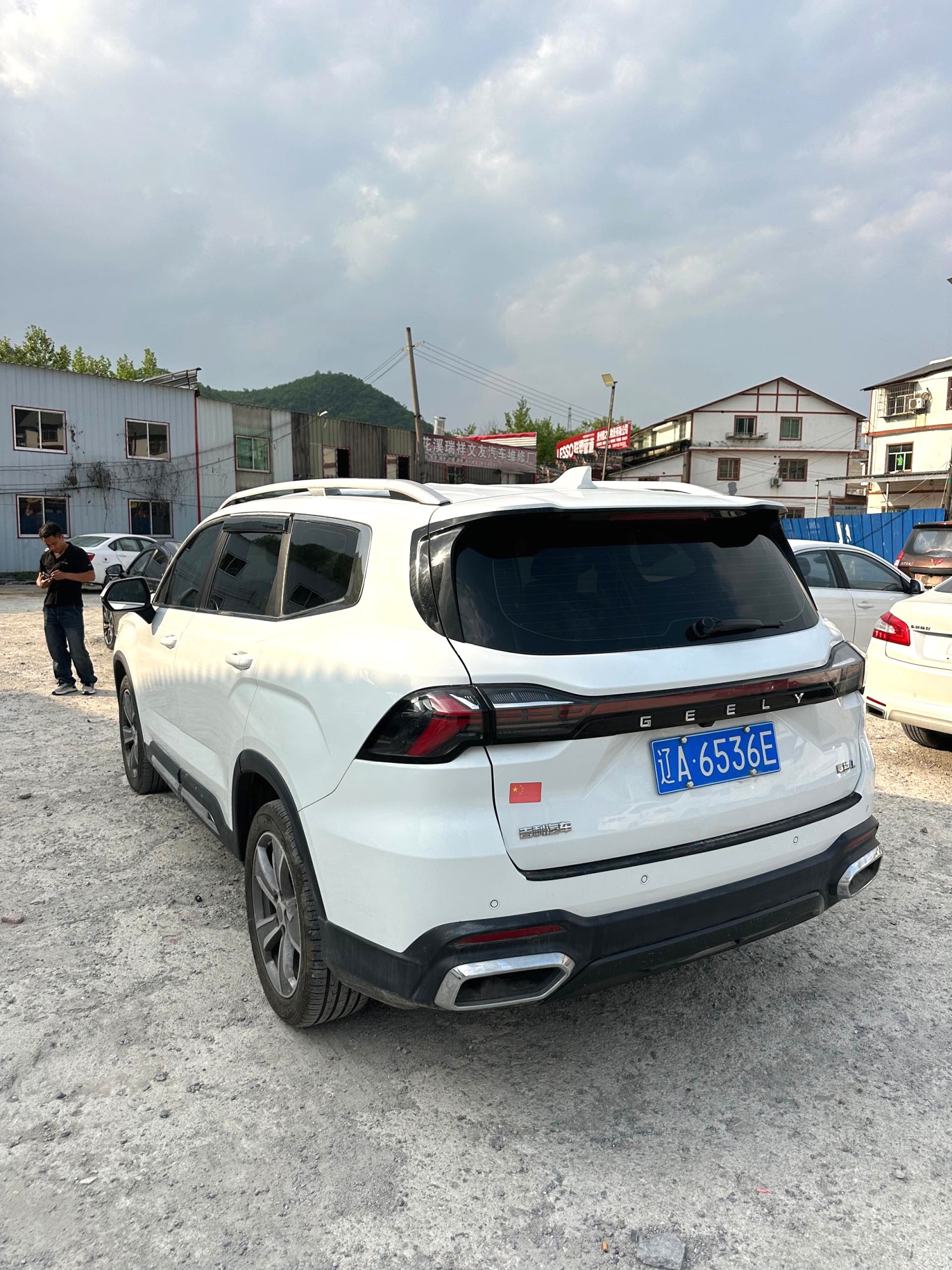 2024 Geely HaoyueL - Main View