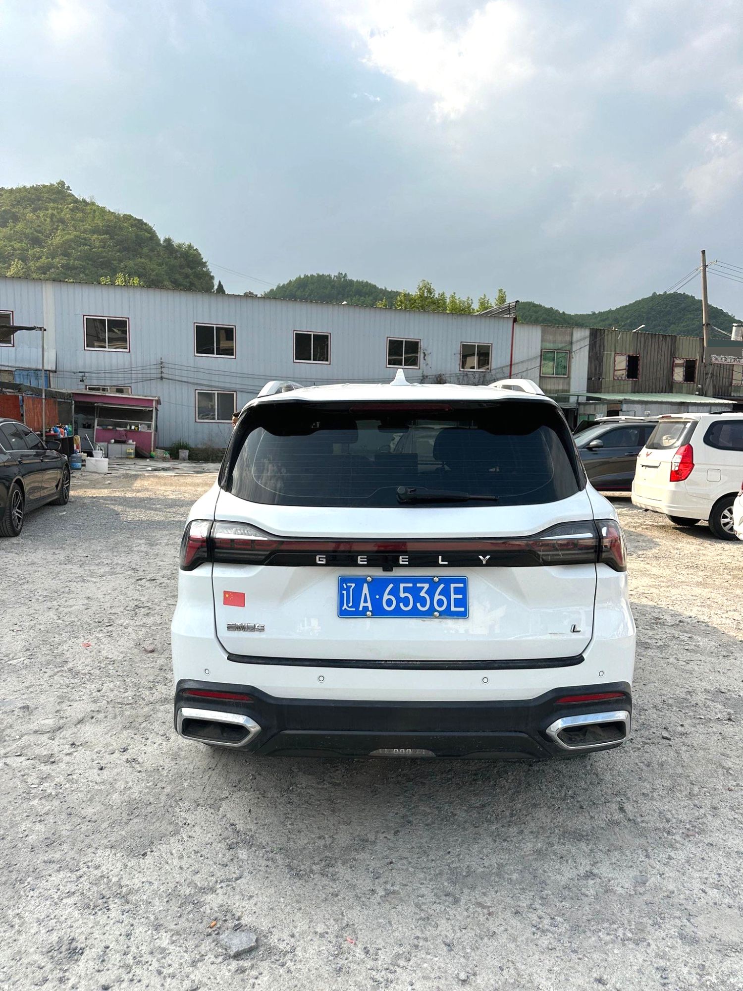 2024 Geely HaoyueL - Main View