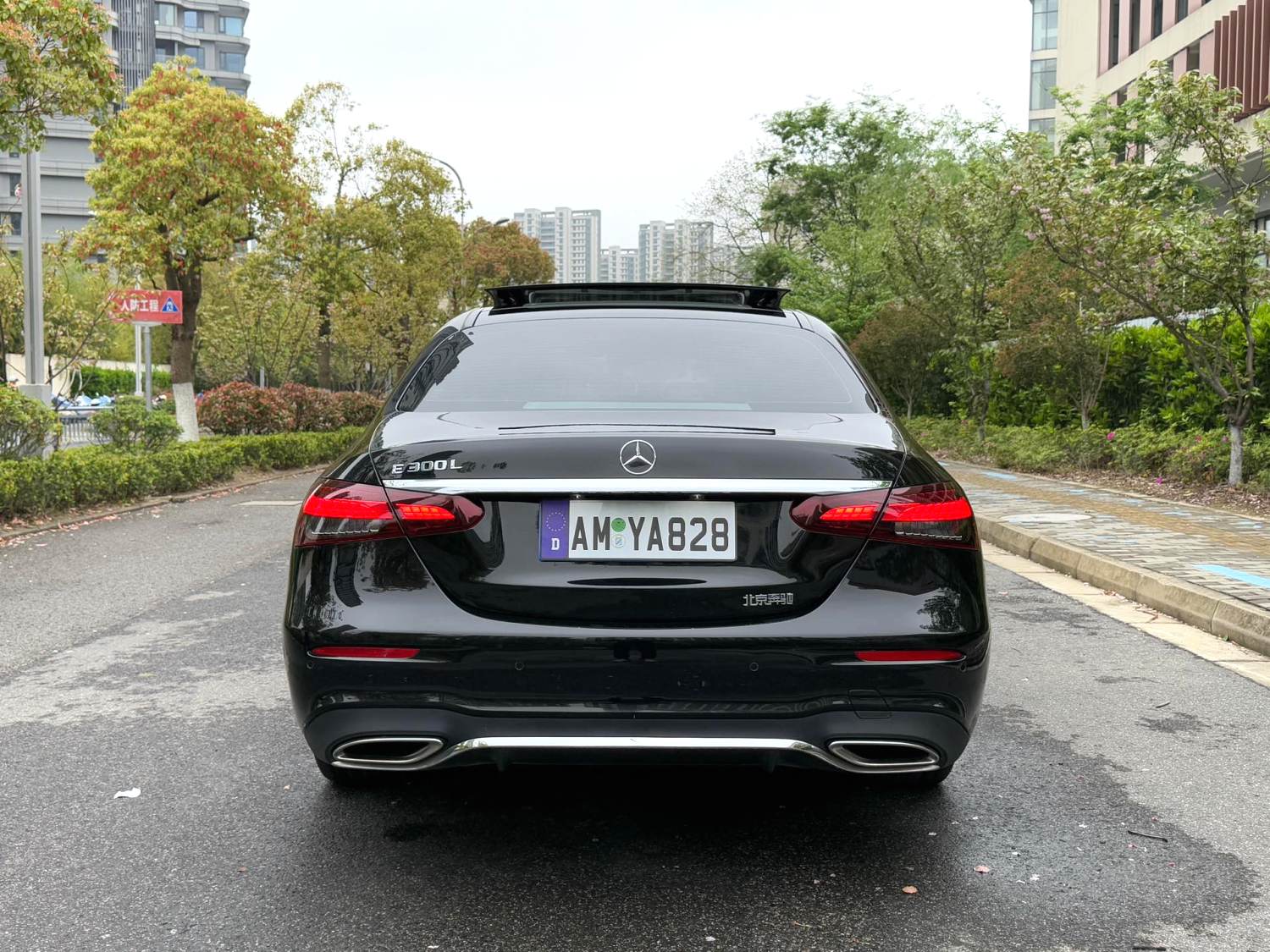 2023 Benz E260L - Main View