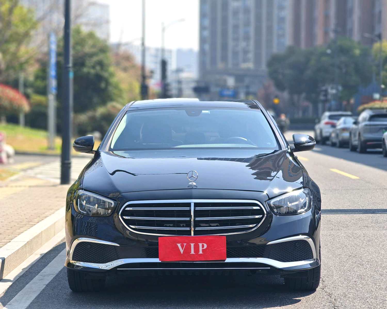 2023 Benz E260L - Main View