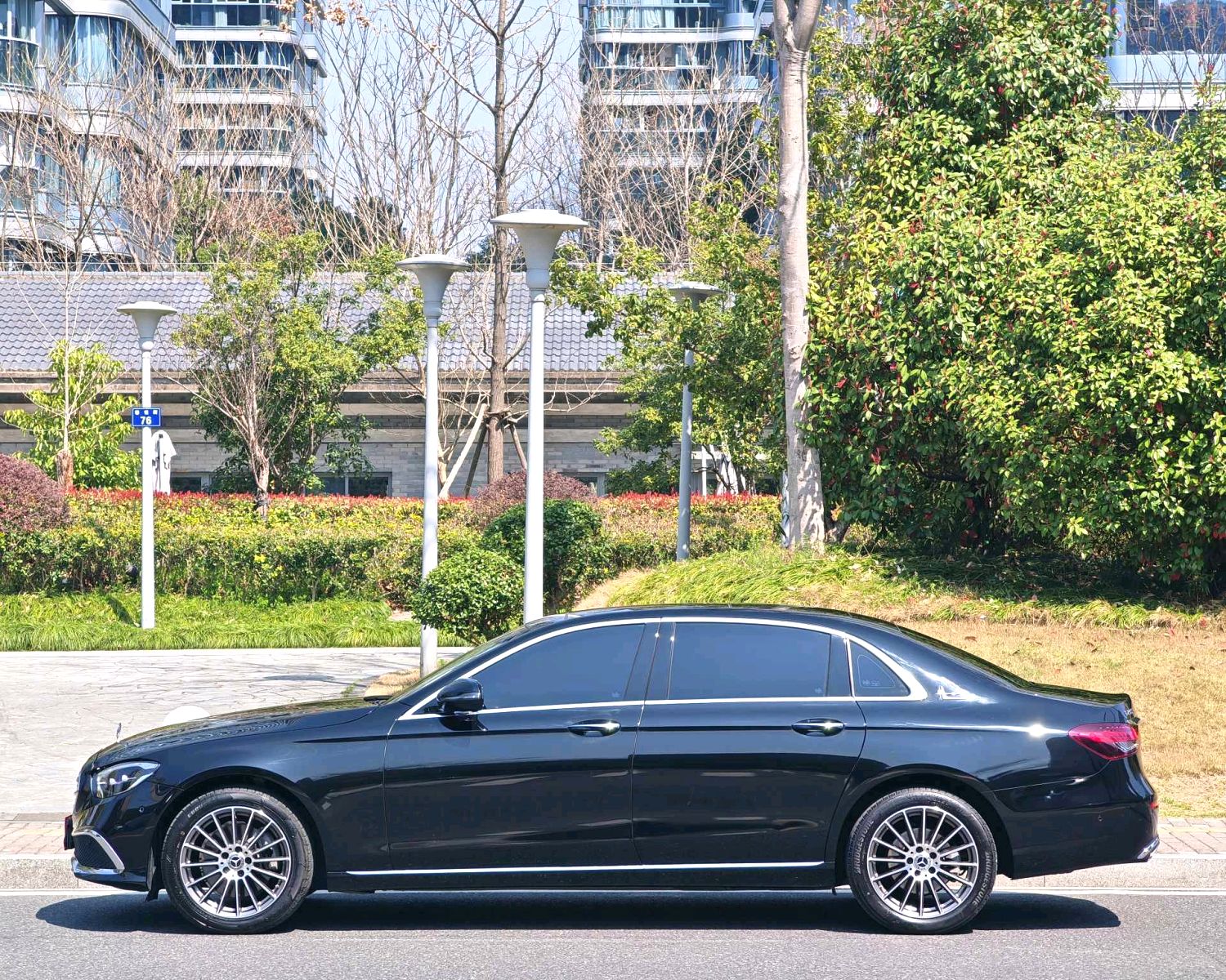 2023 Benz E260L - Main View
