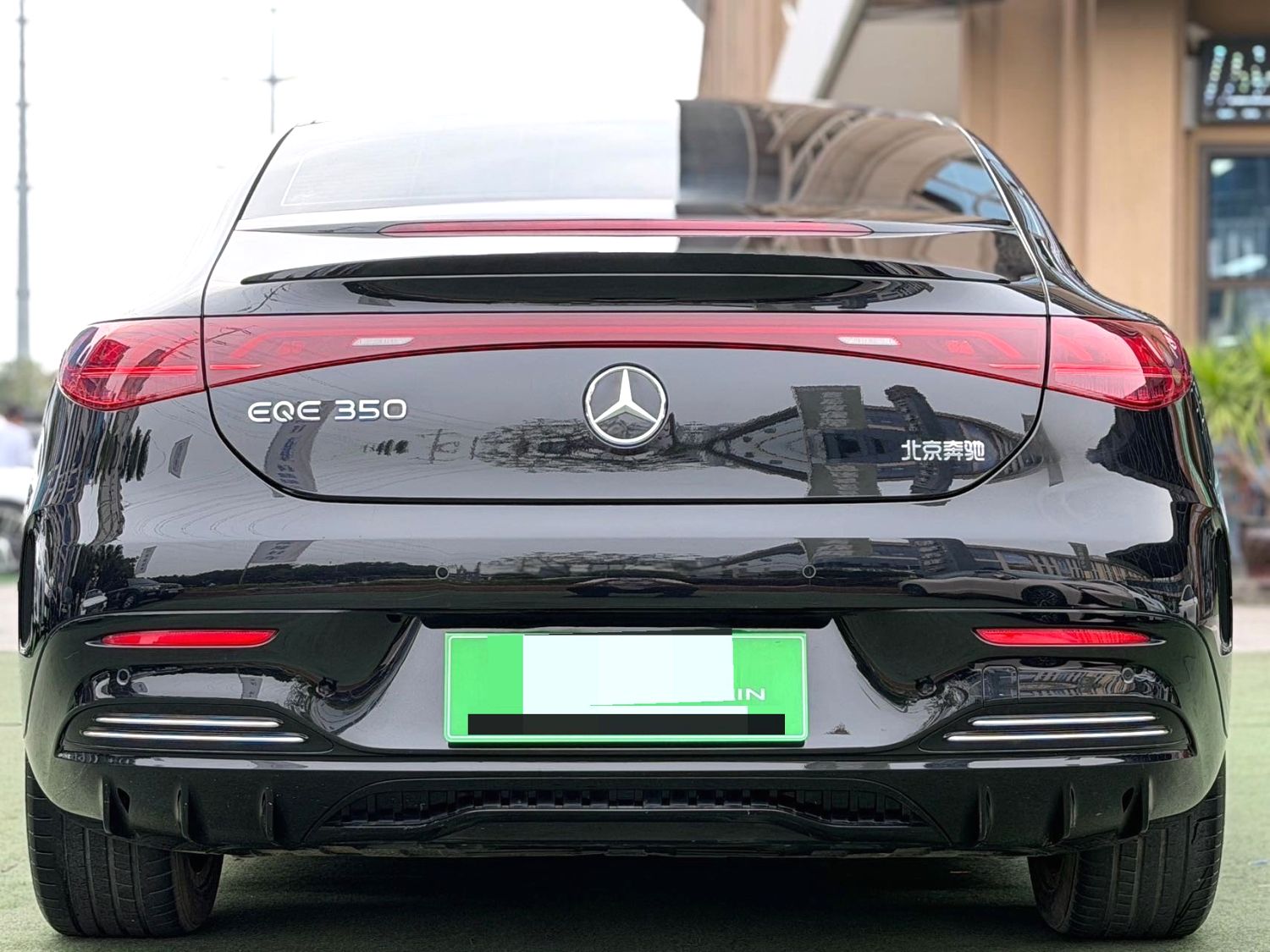 2023 Benz EQE 350 - Main View