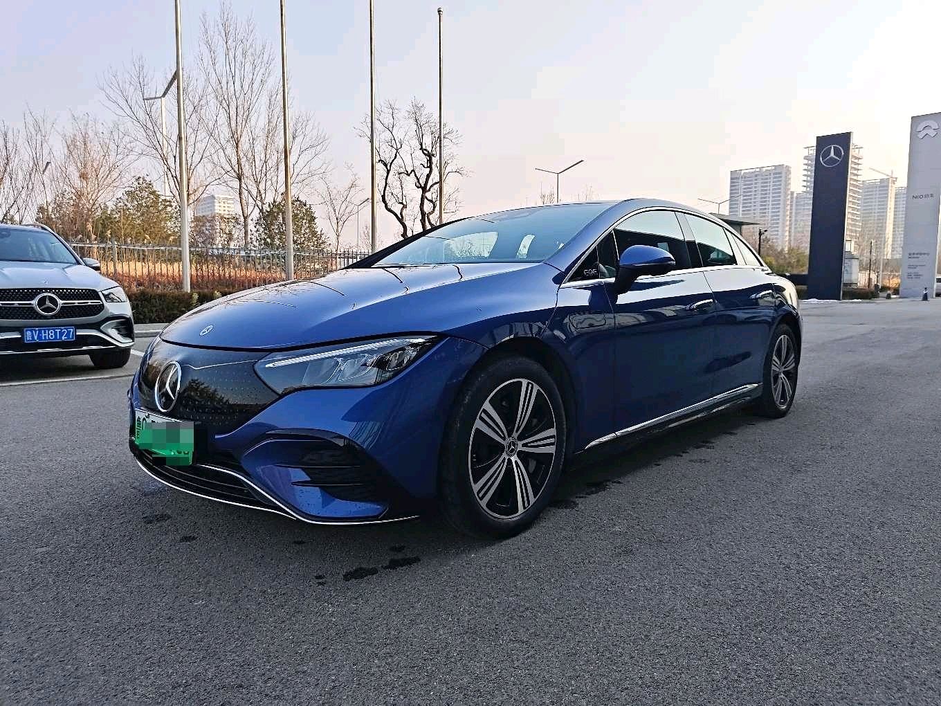 2023 Benz EQE 350 - Main View